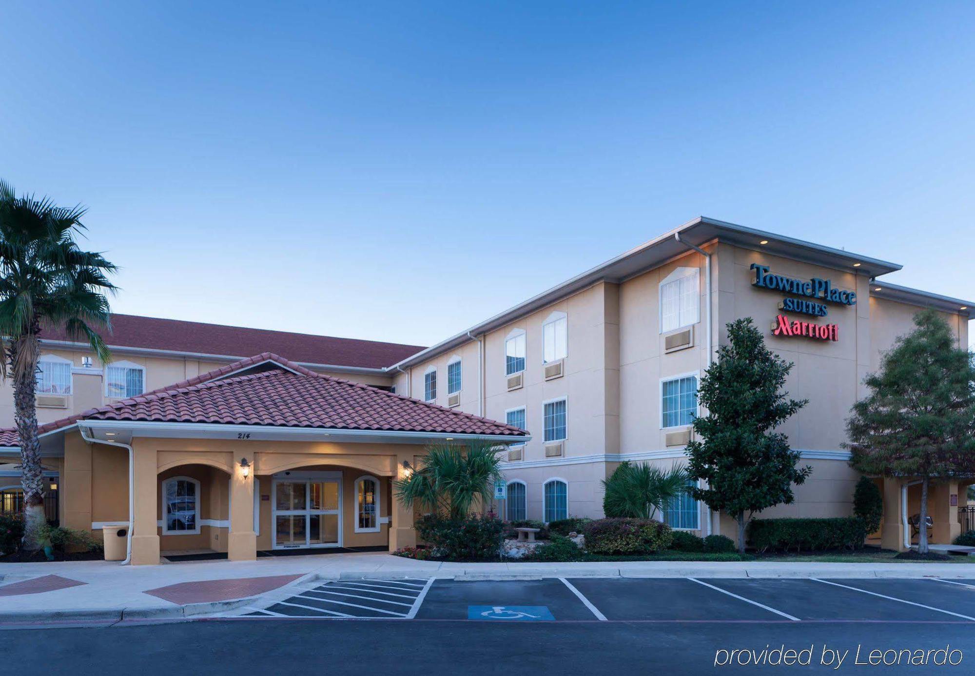 Towneplace Suites By Marriott San Antonio Airport Экстерьер фото